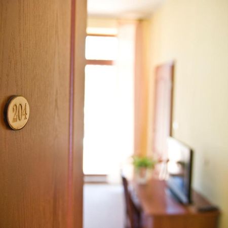 Palacyk Lakomin Hotell Lubiszyn Exteriör bild